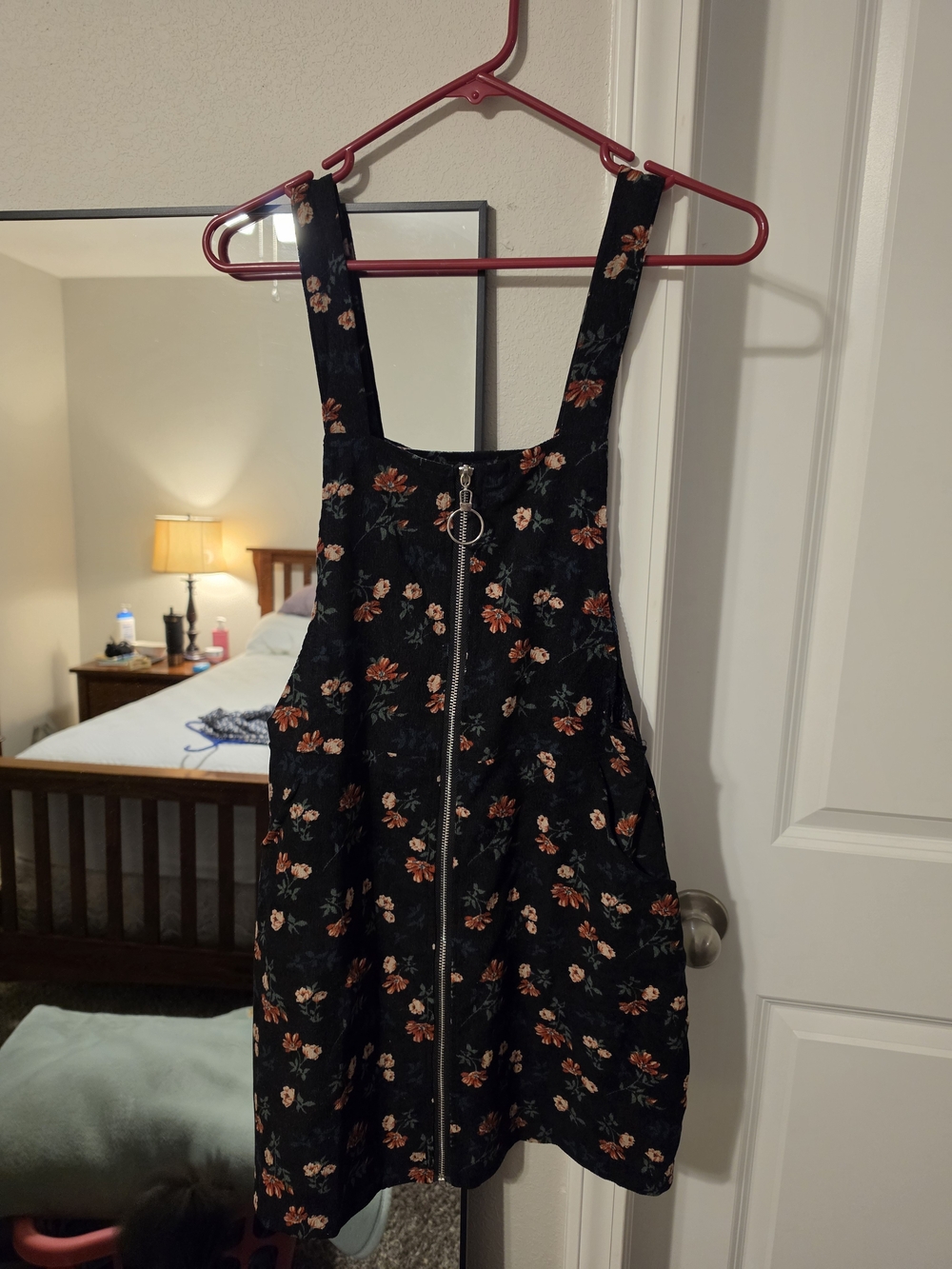 SHEIN Black Floral Zip-Front Mini Pinafore Dress